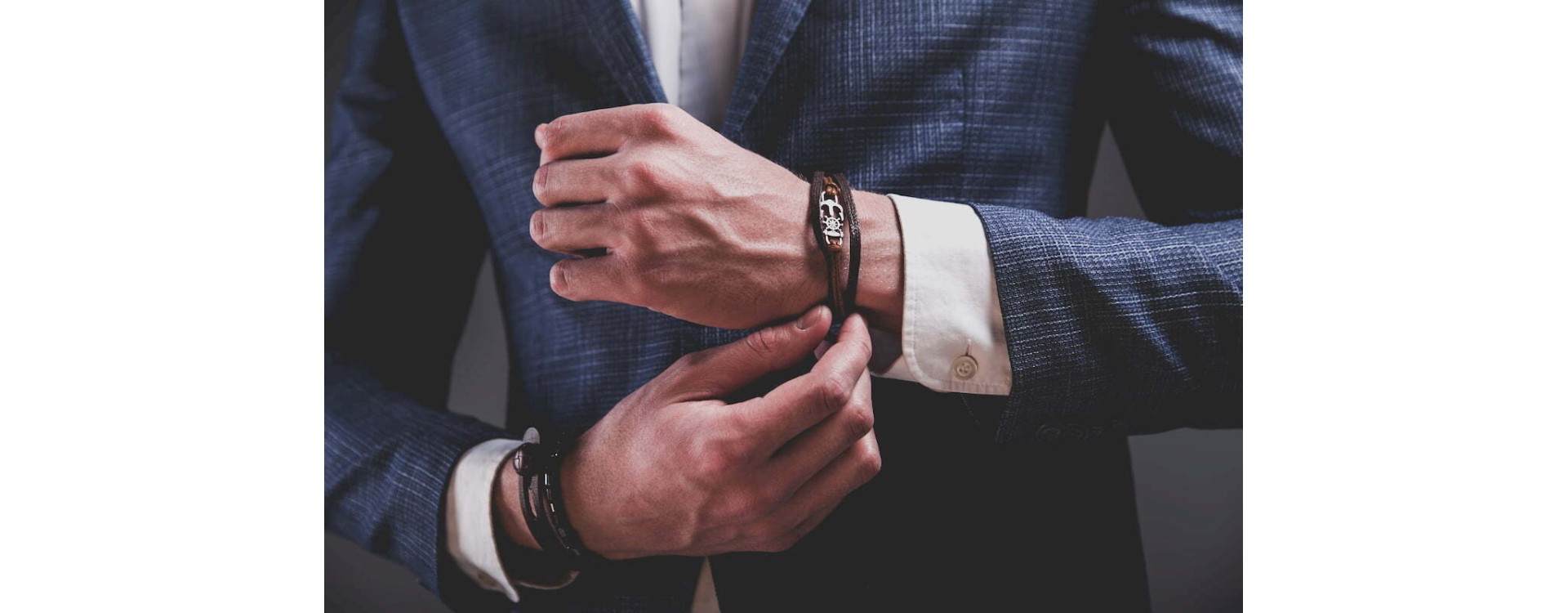 Matériaux tendance des bracelets pour hommes